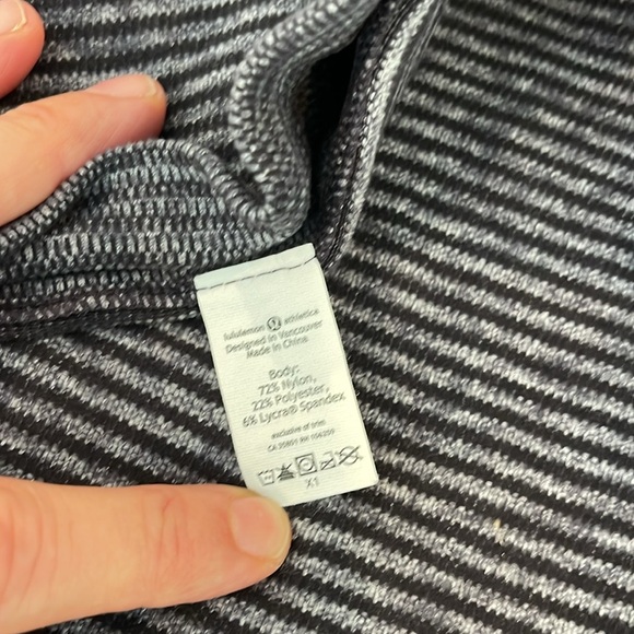 Lululemon vinyasa scarf black/ Gray women - Picture 7 of 8